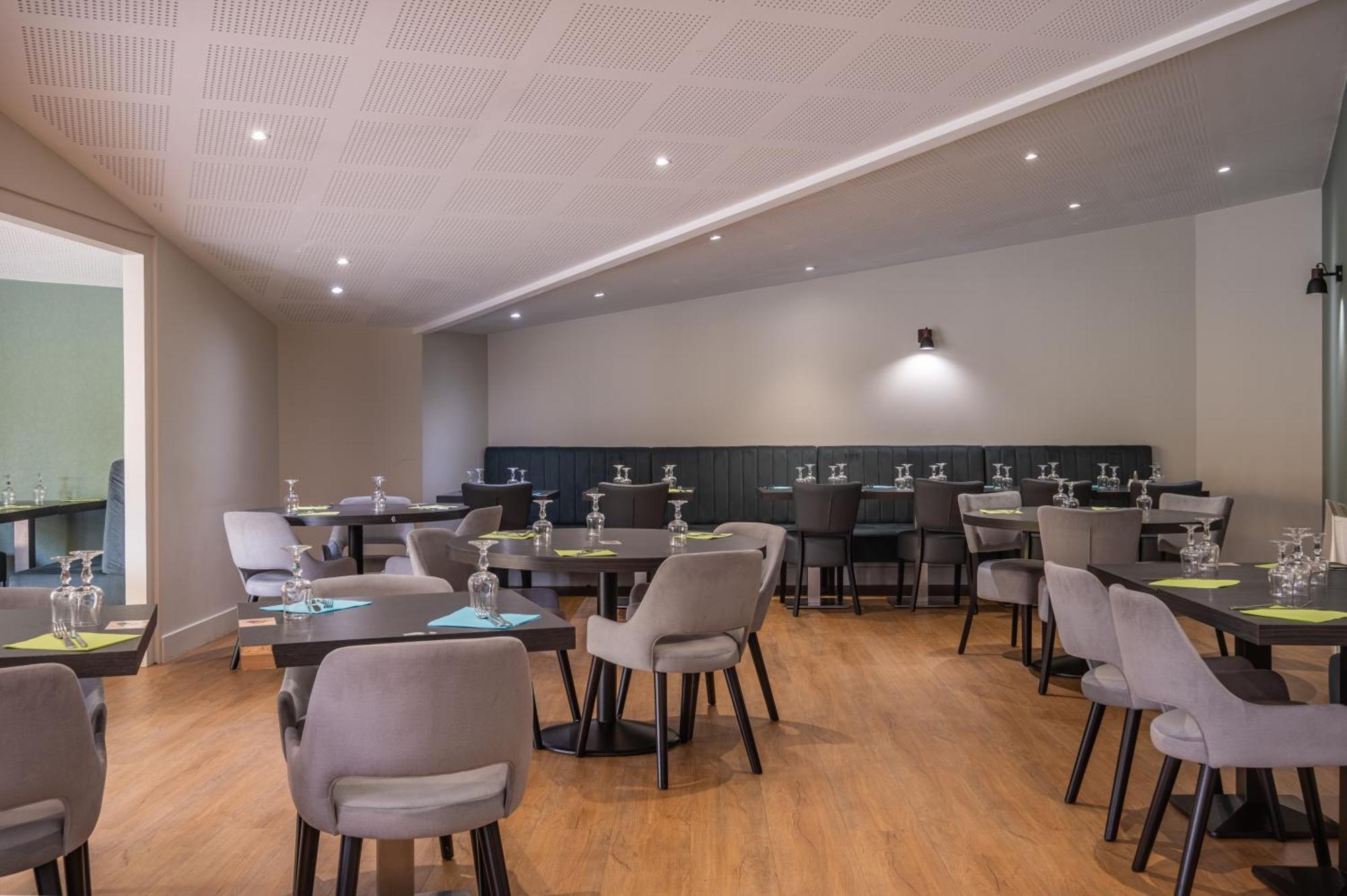 Charme Hotel, Montbeliard Sud Exterior photo